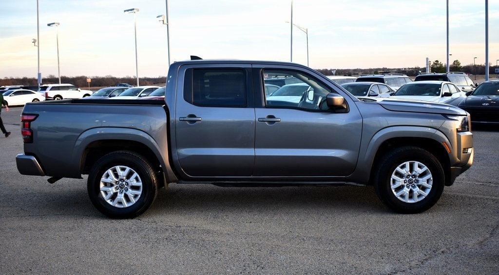 2022 Nissan Frontier SV Crew Cab 4x4