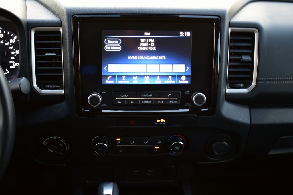 2022 Nissan Frontier SV Crew Cab 4x4