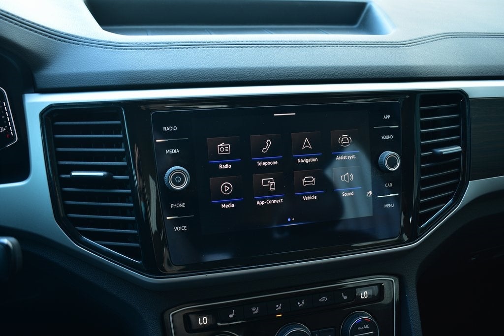 2022 Volkswagen Atlas 3.6L V6 SE w/Technology AWD