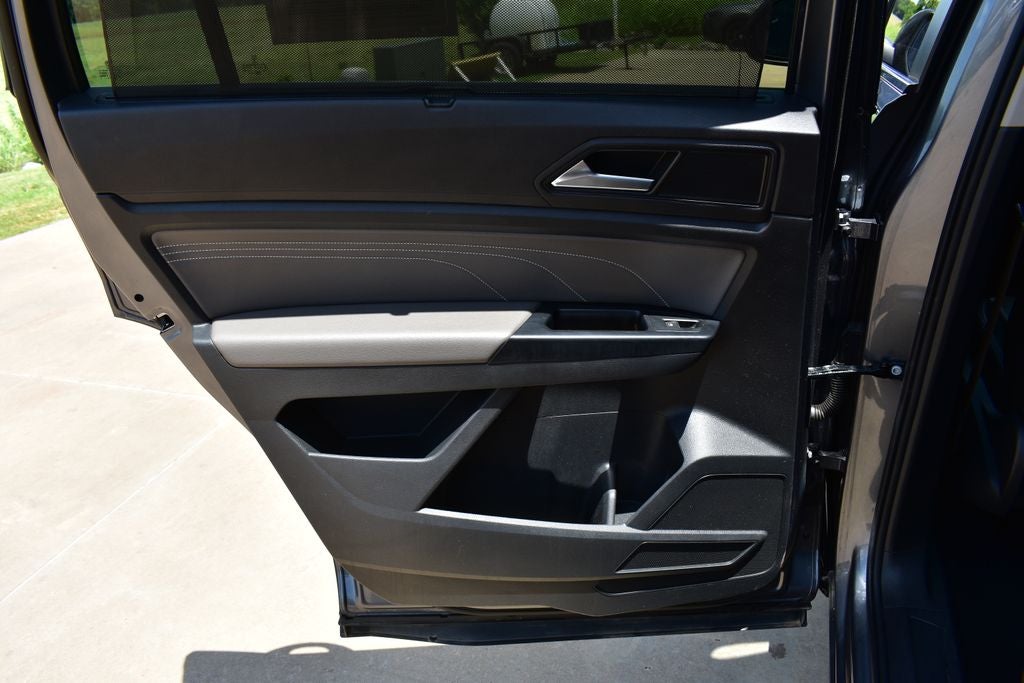 2021 Volkswagen Atlas 3.6L V6 SE w/Technology