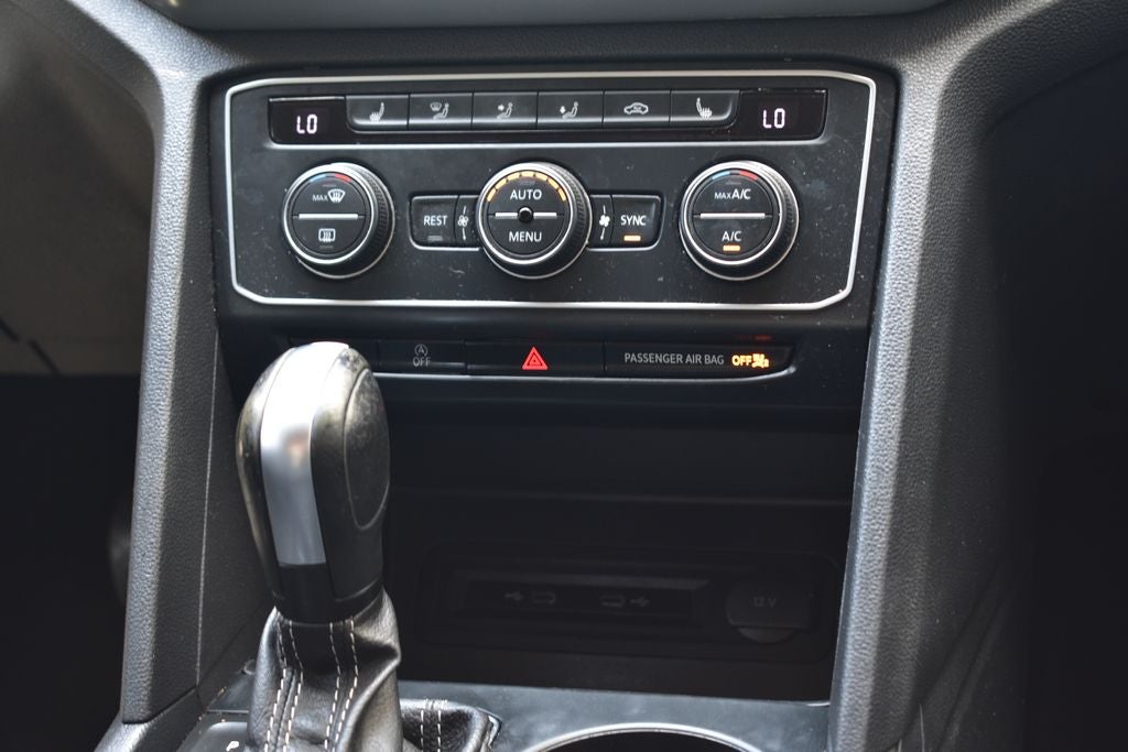 2021 Volkswagen Atlas 3.6L V6 SE w/Technology