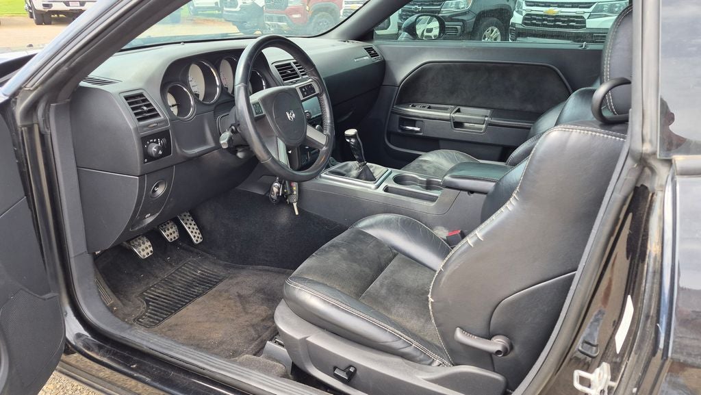 2009 Dodge Challenger SRT8