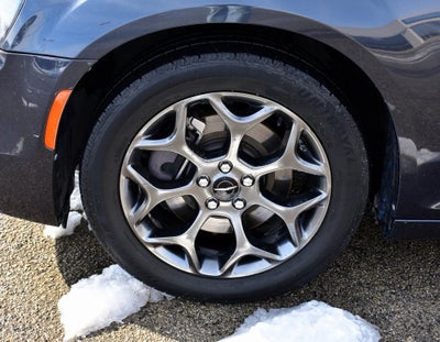 2018 Chrysler 300 S AWD