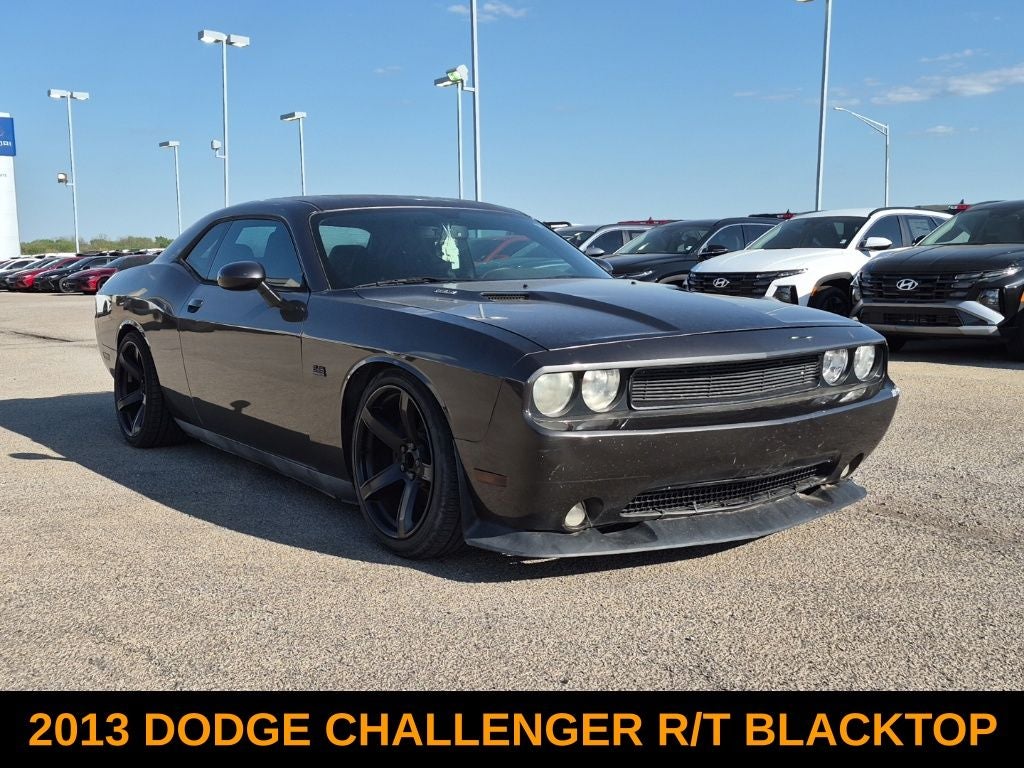 2013 Dodge Challenger R/T w/Blacktop Pkg