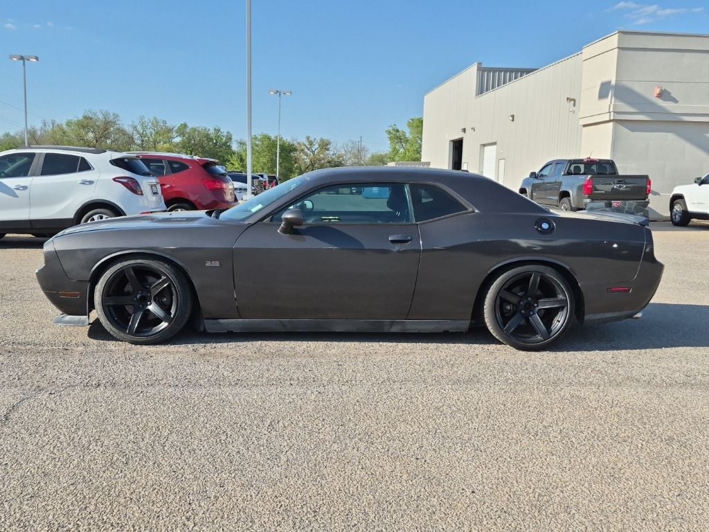 2013 Dodge Challenger R/T w/Blacktop Pkg