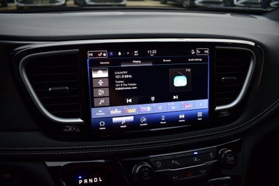 2026 Chrysler Pacifica Select S