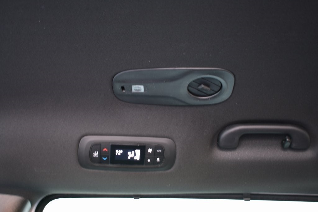 2026 Chrysler Pacifica Select S