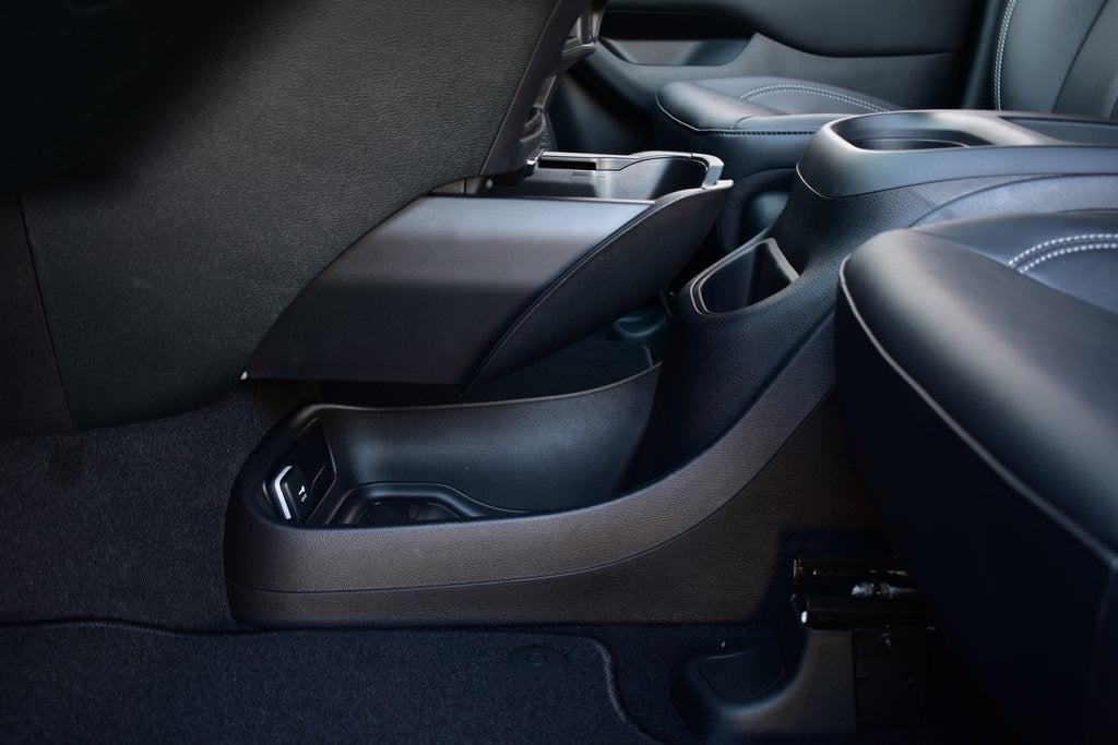 2026 Chrysler Pacifica Select S