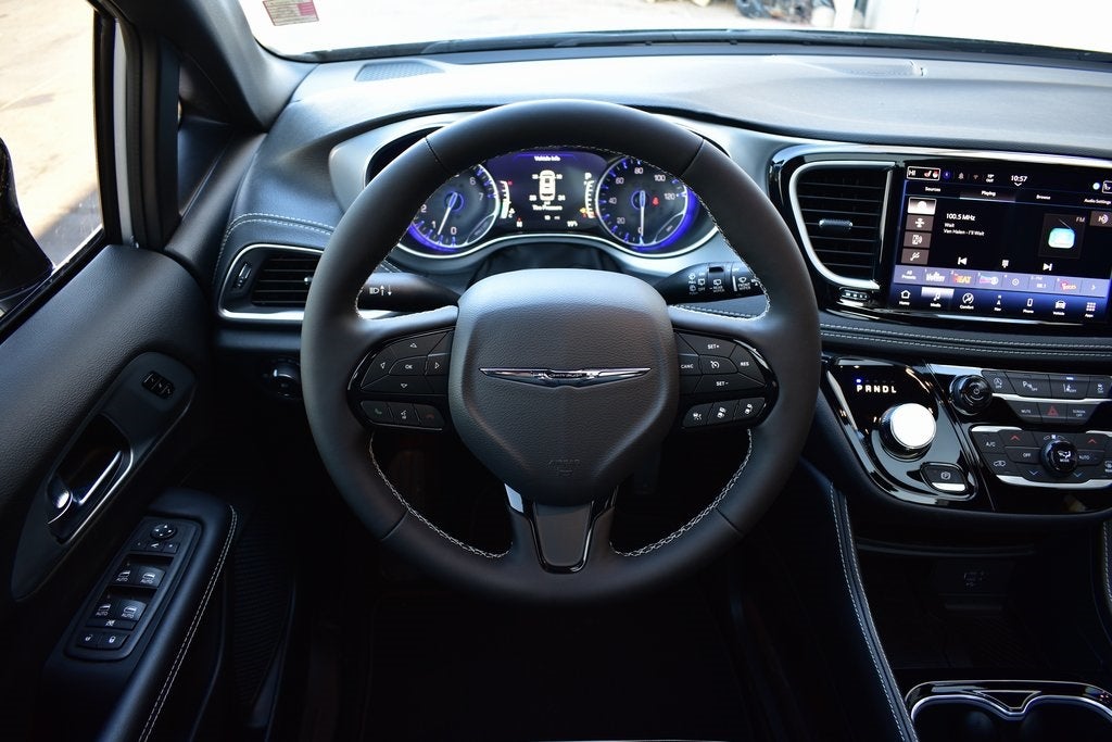 2026 Chrysler Pacifica Limited S