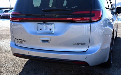 2026 Chrysler Pacifica Limited S