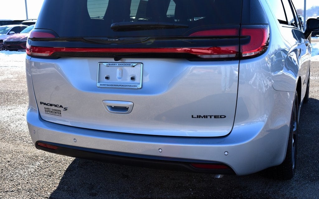 2026 Chrysler Pacifica Limited S