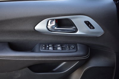 2026 Chrysler Pacifica Limited S