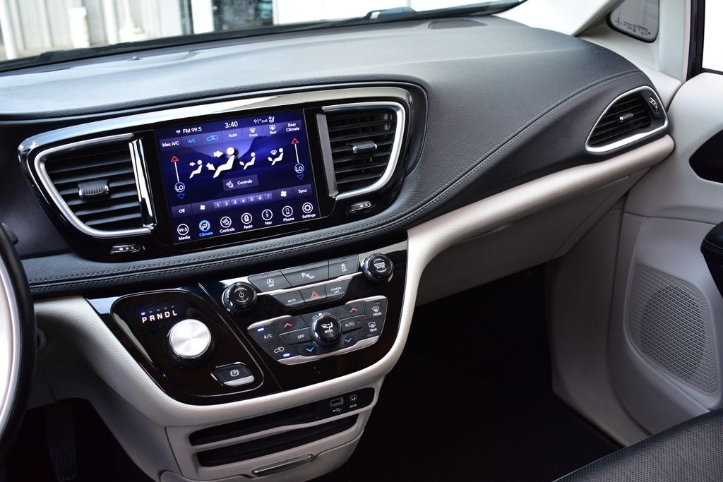 2020 Chrysler Pacifica Limited