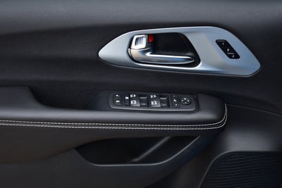 2026 Chrysler Pacifica Limited S