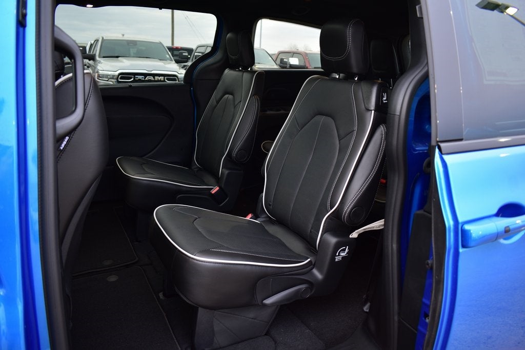 2026 Chrysler Pacifica Limited S