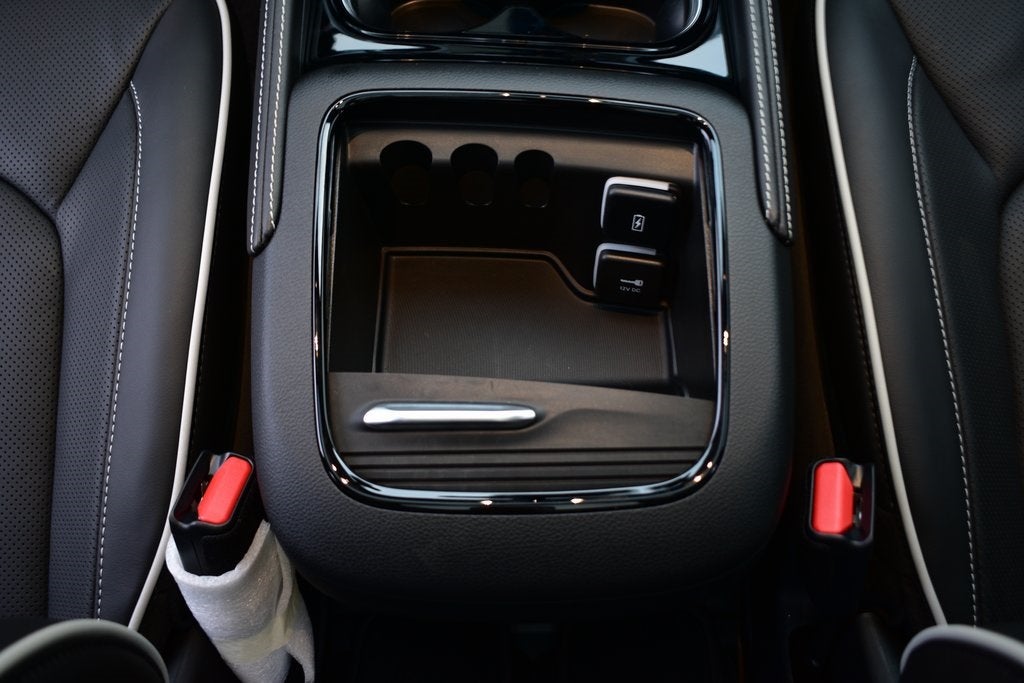 2026 Chrysler Pacifica Limited S