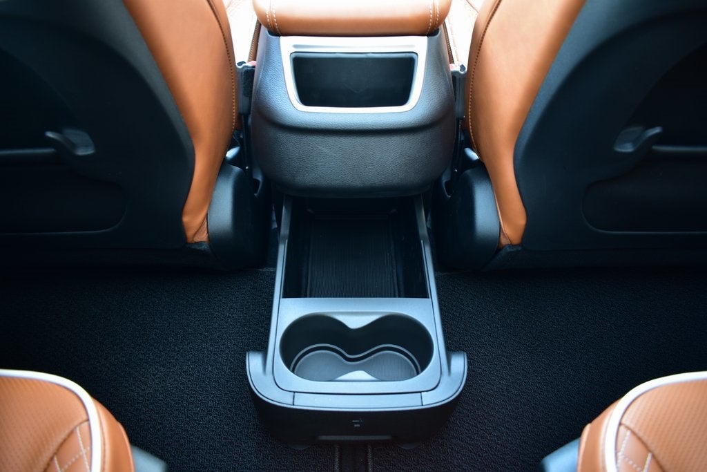 2026 Chrysler Pacifica Pinnacle AWD