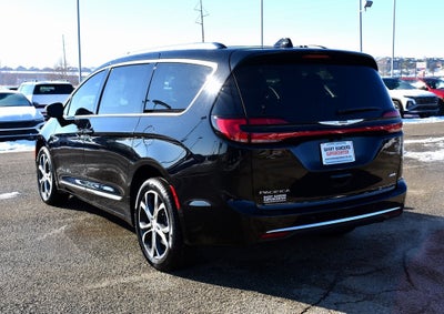 2026 Chrysler Pacifica Pinnacle AWD