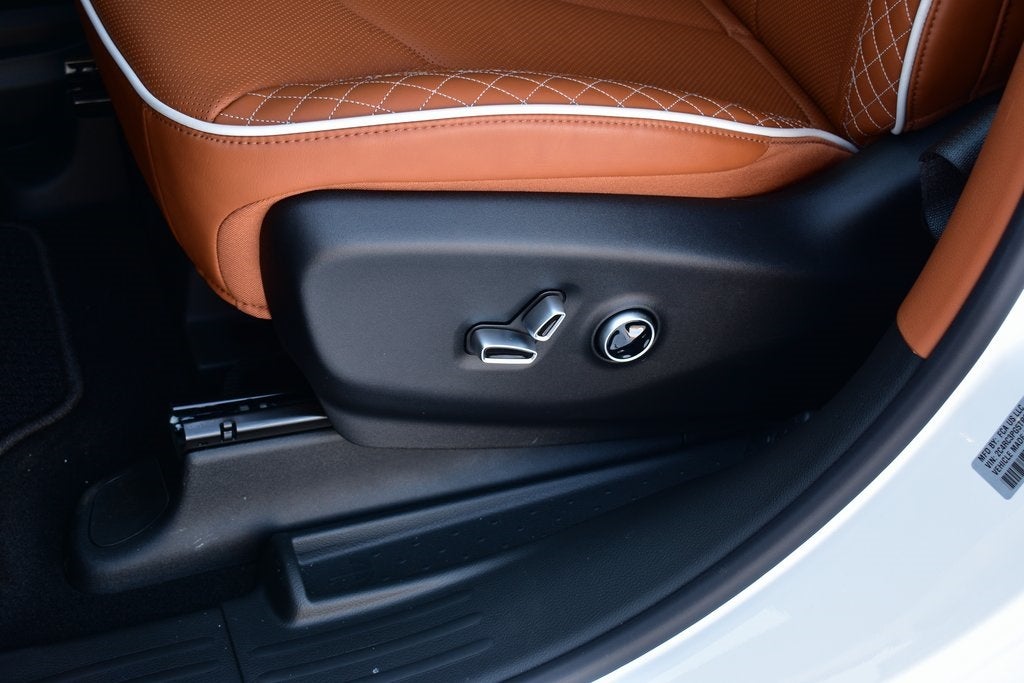 2026 Chrysler Pacifica Pinnacle AWD