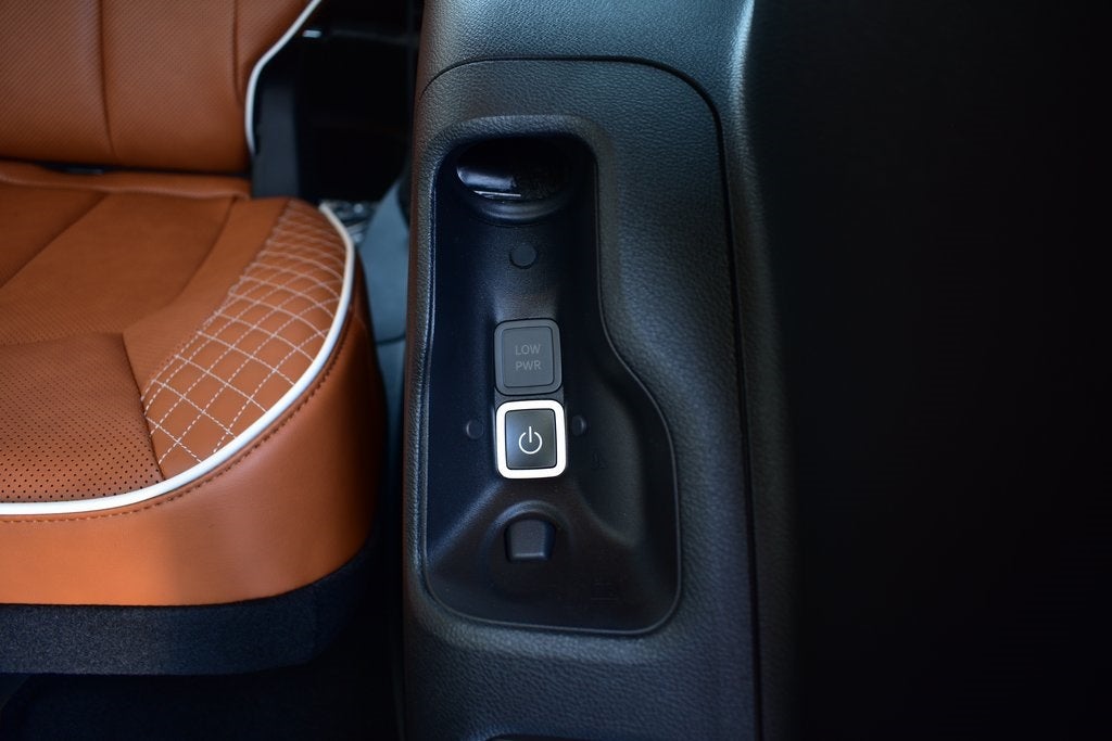 2026 Chrysler Pacifica Pinnacle AWD