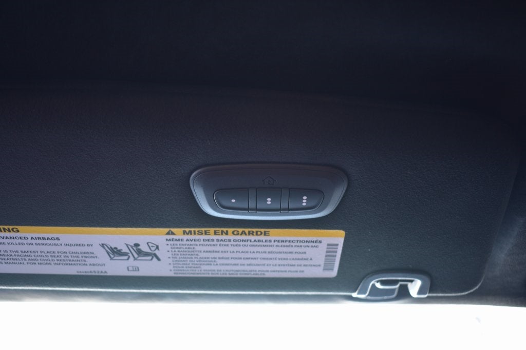 2026 Chrysler Pacifica Pinnacle AWD