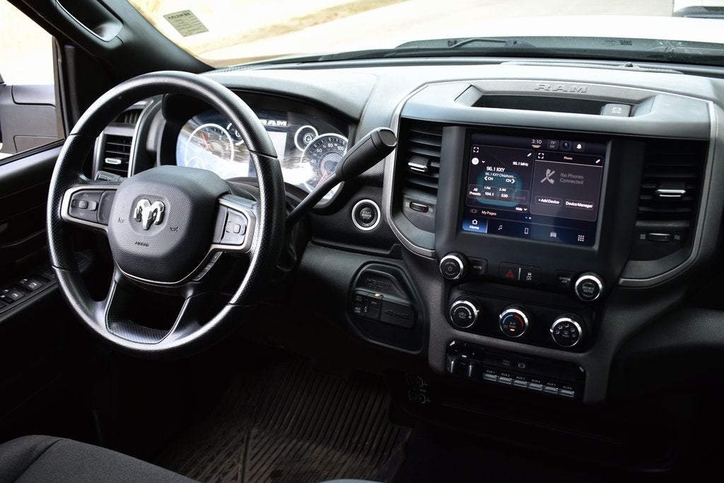 2023 RAM 3500 Tradesman Crew Cab 4x4 SRW