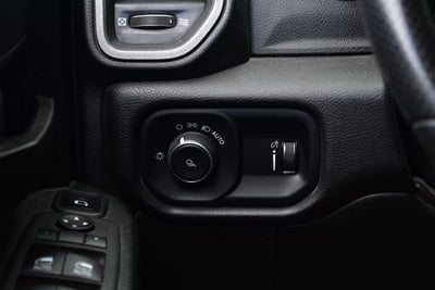 2023 RAM 3500 Tradesman Crew Cab 4x4 SRW