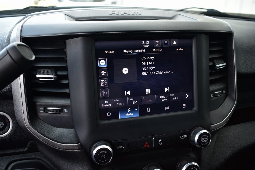 2023 RAM 3500 Tradesman Crew Cab 4x4 SRW