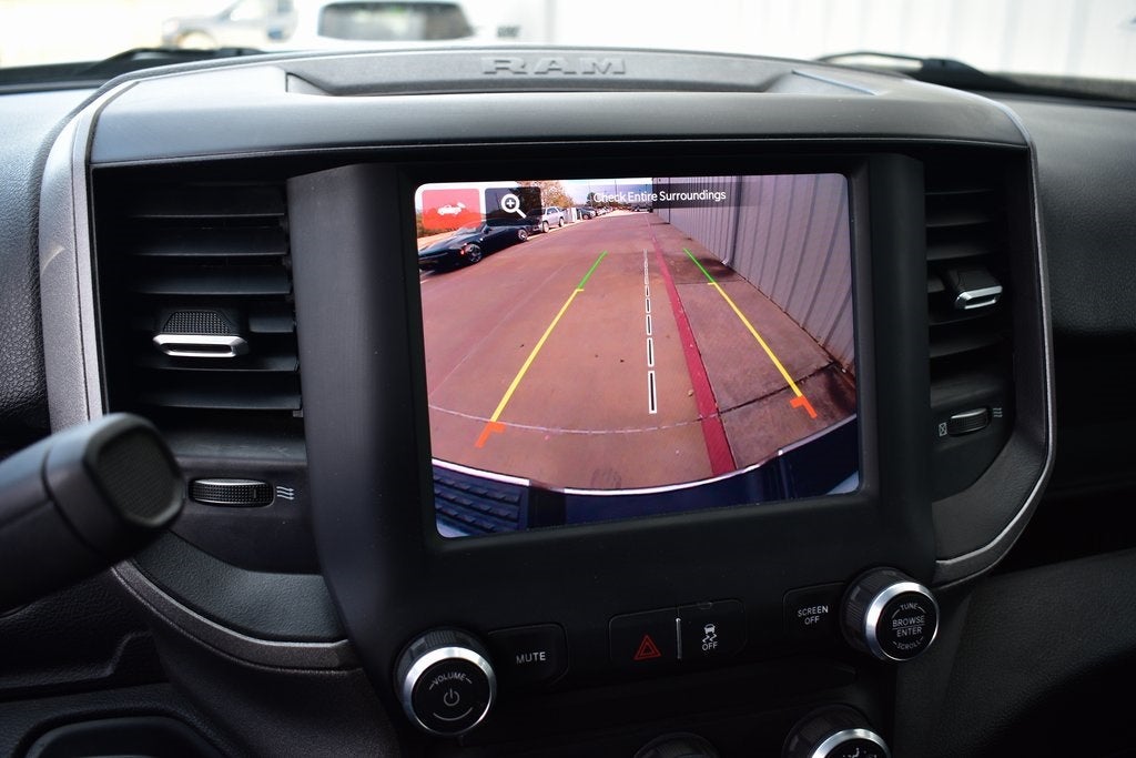 2023 RAM 3500 Tradesman Crew Cab 4x4 SRW