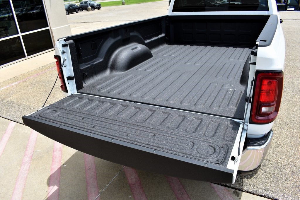 2025 RAM 2500 Big Horn Regular Cab 4x4 8' Long Box