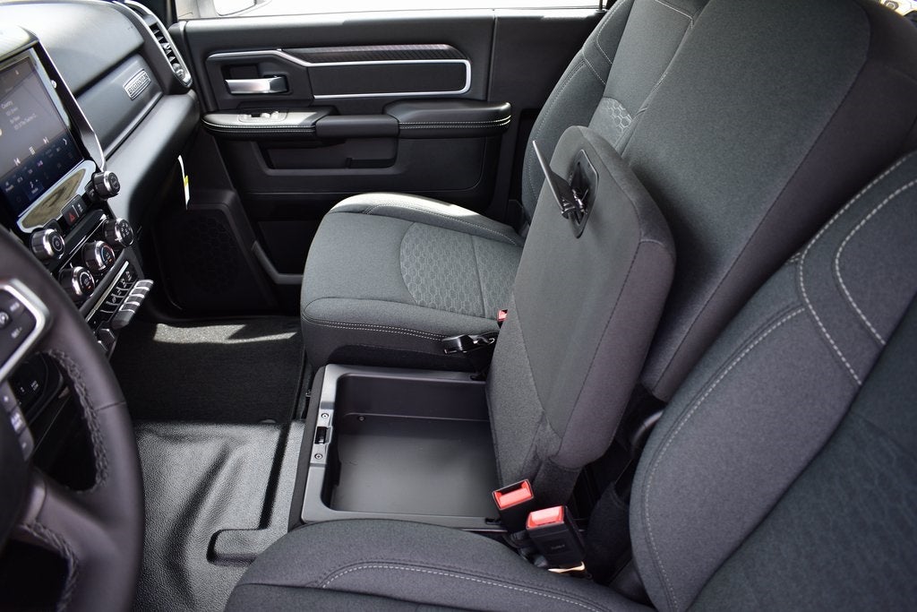 2025 RAM 2500 Big Horn Regular Cab 4x4 8' Long Box