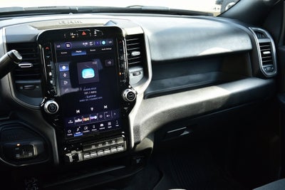 2025 RAM 2500 Tradesman Crew Cab 4x4 6'4" Box