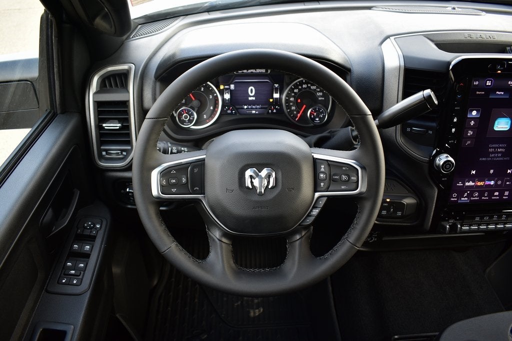 2025 RAM 2500 Tradesman Crew Cab 4x4 6'4" Box