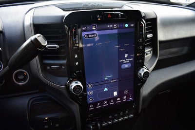 2025 RAM 2500 Tradesman Crew Cab 4x4 6'4" Box