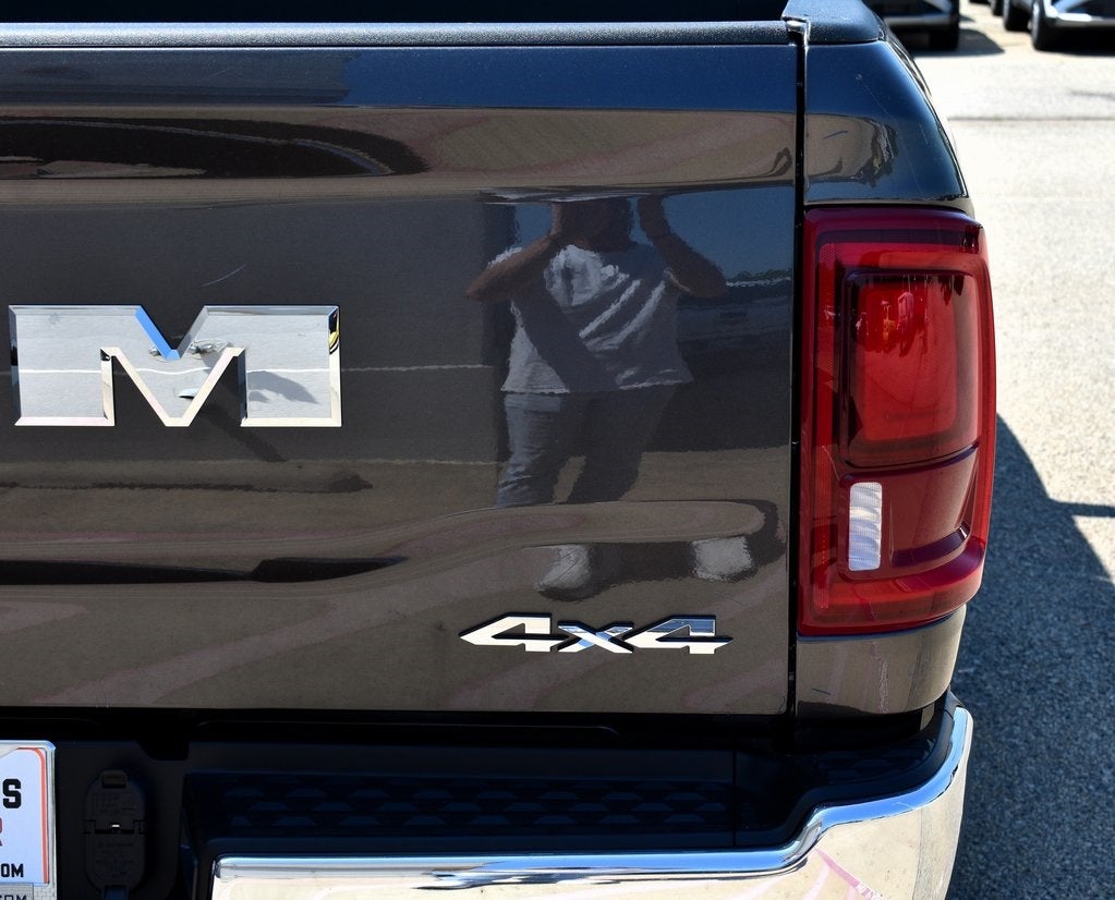 2025 RAM 2500 Big Horn Crew Cab 4x4 6'4" Box