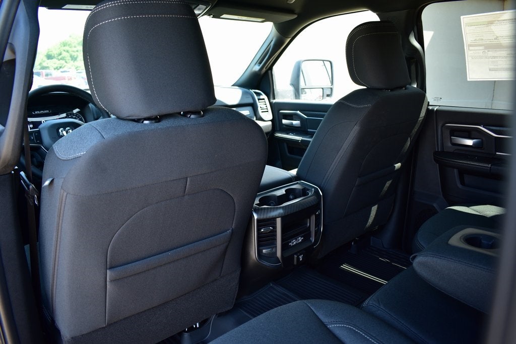 2025 RAM 2500 Big Horn Crew Cab 4x4 6'4" Box