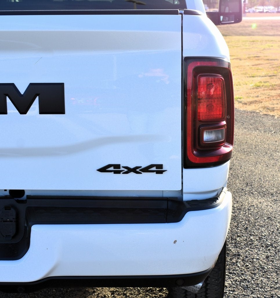 2026 RAM 2500 Big Horn Crew Cab 4x4 Night Edition