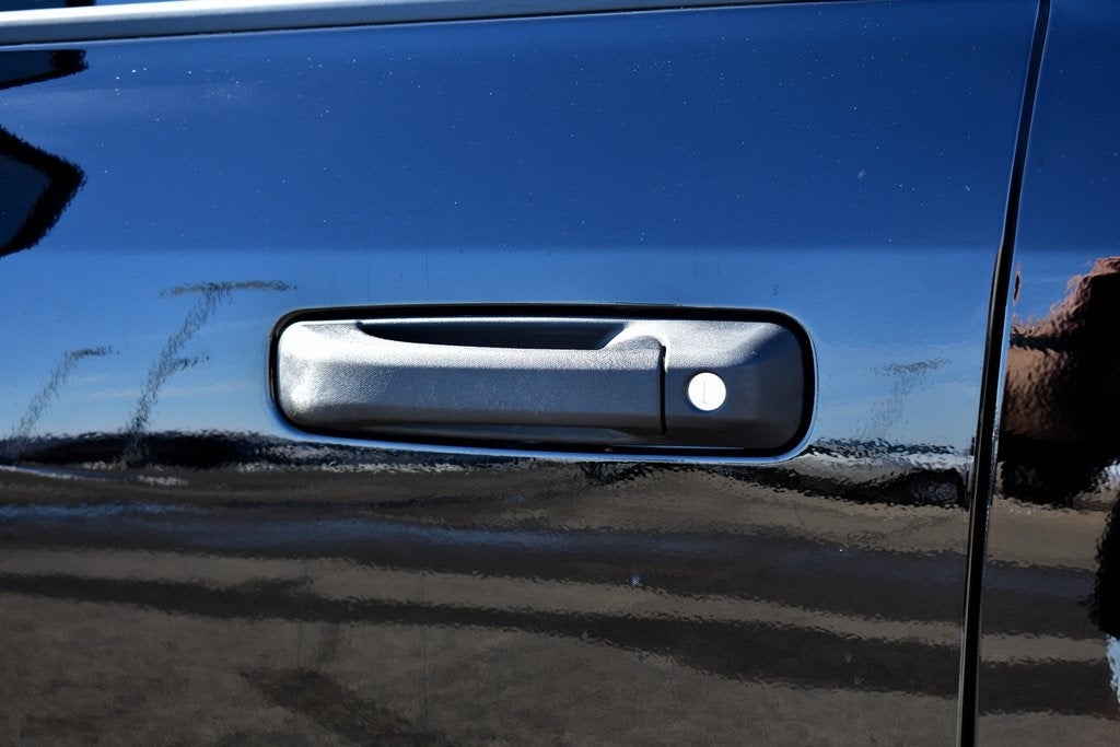 2026 RAM 2500 Big Horn Crew Cab 4x4 Night Edition