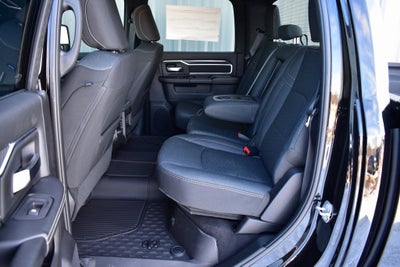 2026 RAM 2500 Big Horn Crew Cab 4x4 Night Edition