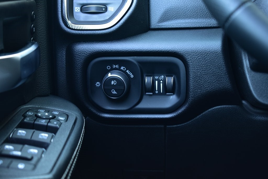 2026 RAM 2500 Rebel Crew Cab 4x4 6'4" Box