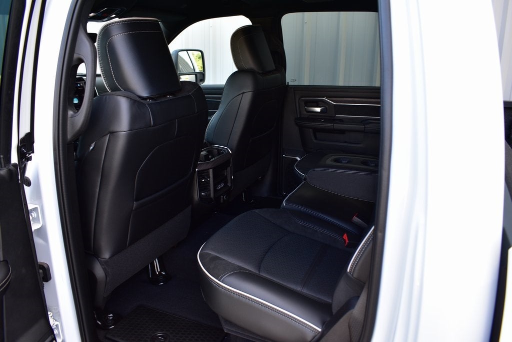 2026 RAM 2500 Laramie Night Crew Cab 4x4 6'4" Box