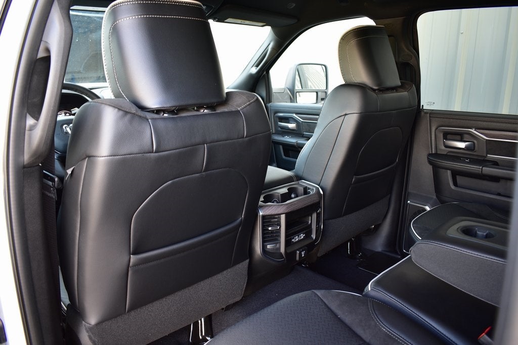 2026 RAM 2500 Laramie Night Crew Cab 4x4 6'4" Box