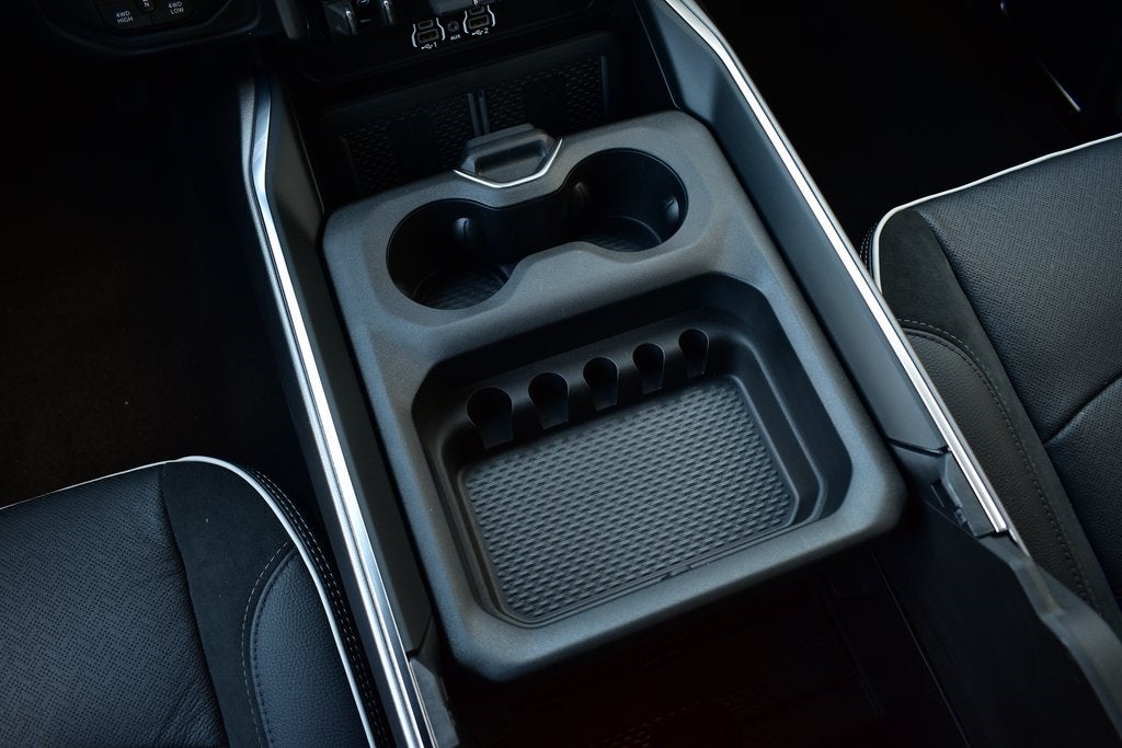 2026 RAM 2500 Laramie Night Crew Cab 4x4 6'4" Box