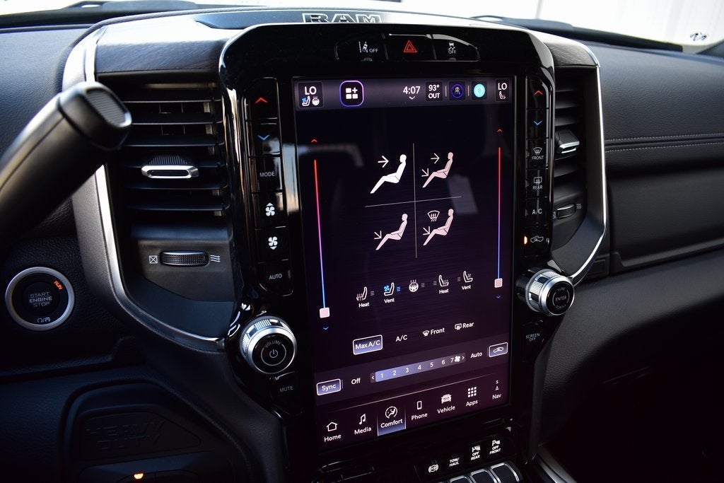 2026 RAM 2500 Laramie Night Crew Cab 4x4 6'4" Box