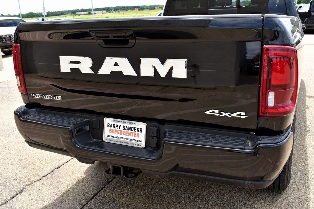 2025 RAM 2500 Laramie Crew Cab 4x4 8' Long Box