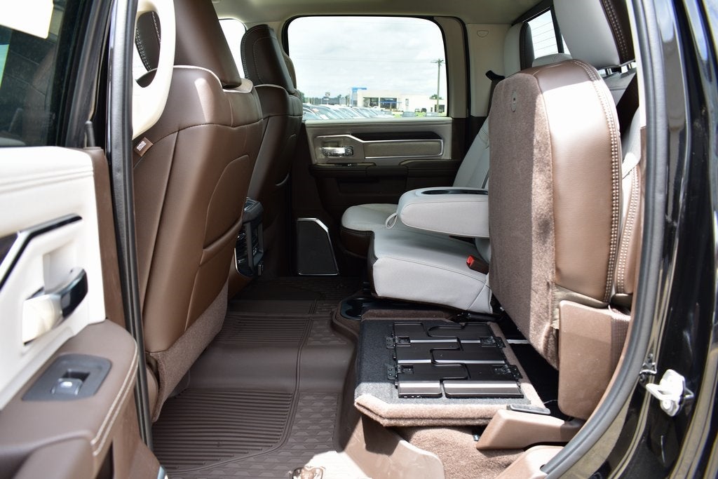 2025 RAM 2500 Laramie Crew Cab 4x4 8' Long Box