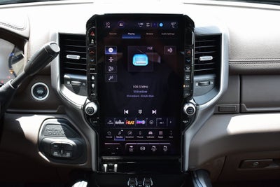 2025 RAM 2500 Laramie Crew Cab 4x4 8' Long Box