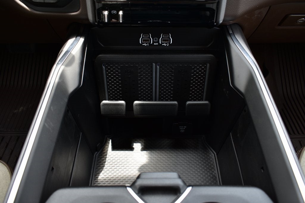 2025 RAM 2500 Laramie Crew Cab 4x4 8' Long Box