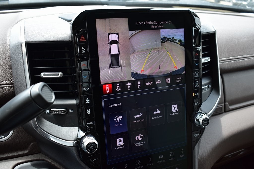 2025 RAM 2500 Laramie Crew Cab 4x4 8' Long Box