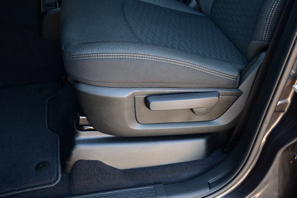 2026 RAM 3500 Tradesman Crew Cab 4x4 Long Box DRW